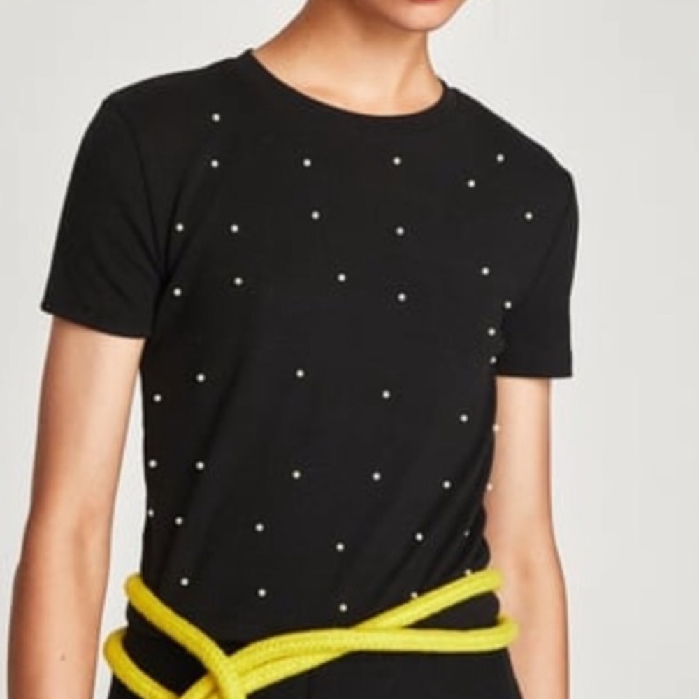 Zara Cropped Pearl Detail Top M
